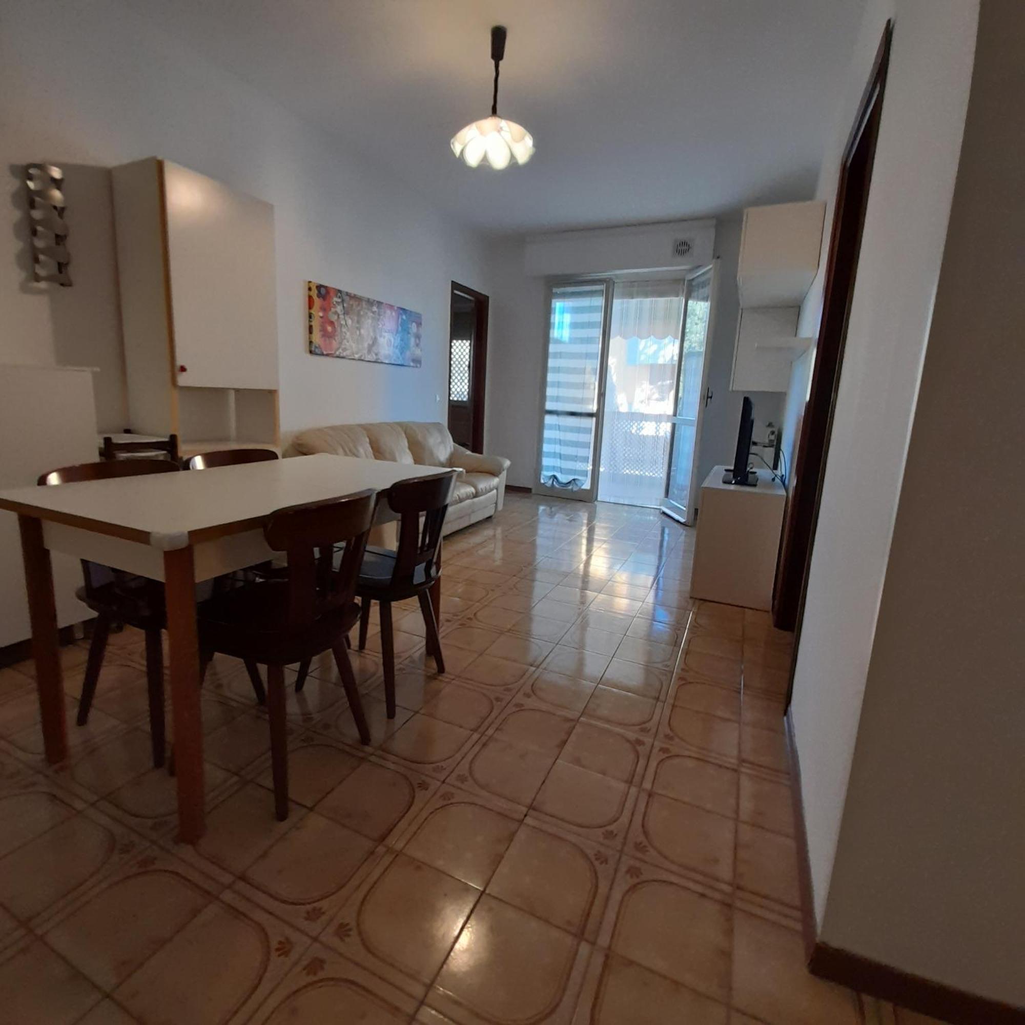 Appartement Casa Irene à Luni Extérieur photo