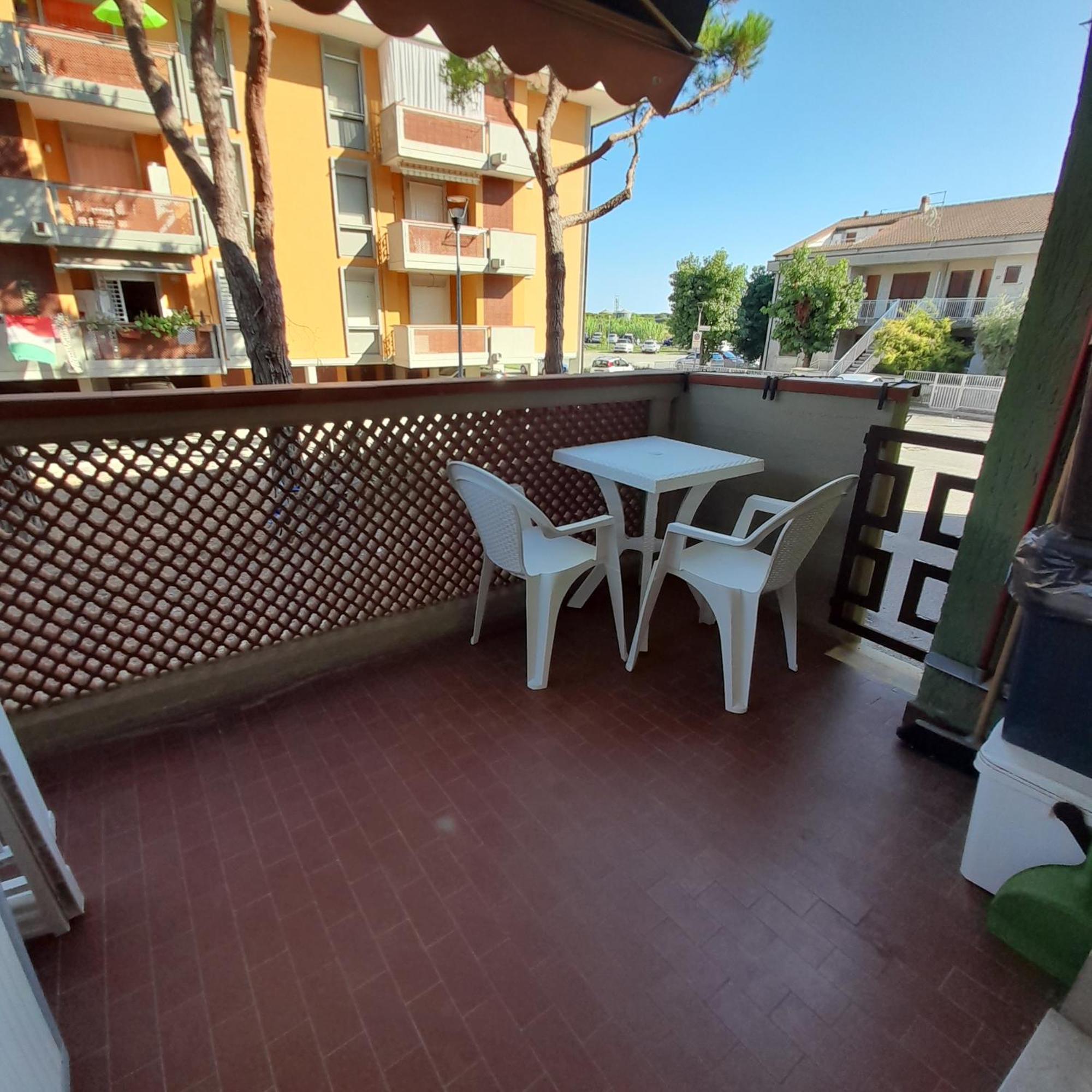 Appartement Casa Irene à Luni Extérieur photo